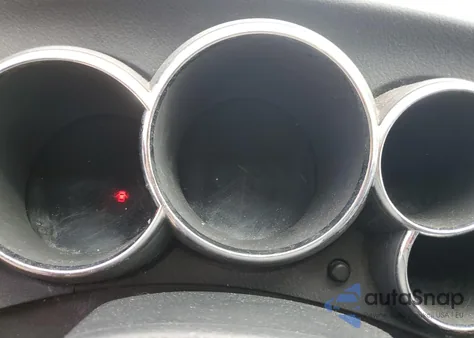 2003 Pontiac Vibe z USA, uszkodzony, nr VIN 5Y2SL62823Z431932